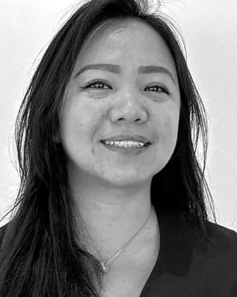 Jessica, nail technician at Plum Nail Bar